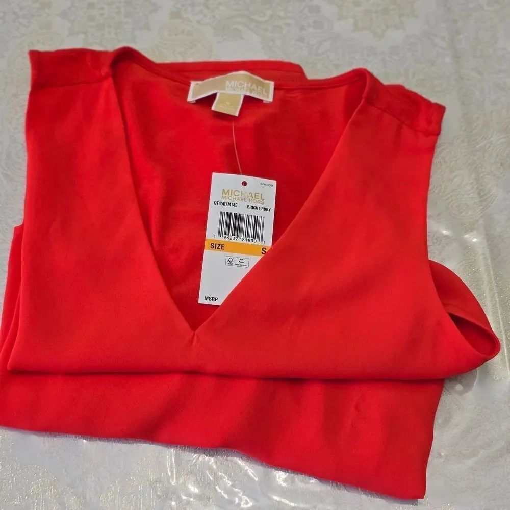 MICHAEL Michael Kors Bright Red V-Neck Women's Tank Top NWT